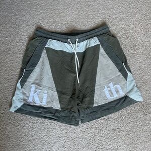 Kith Micro Cord Curtis Paneled Short - Flagstaff (Medium)